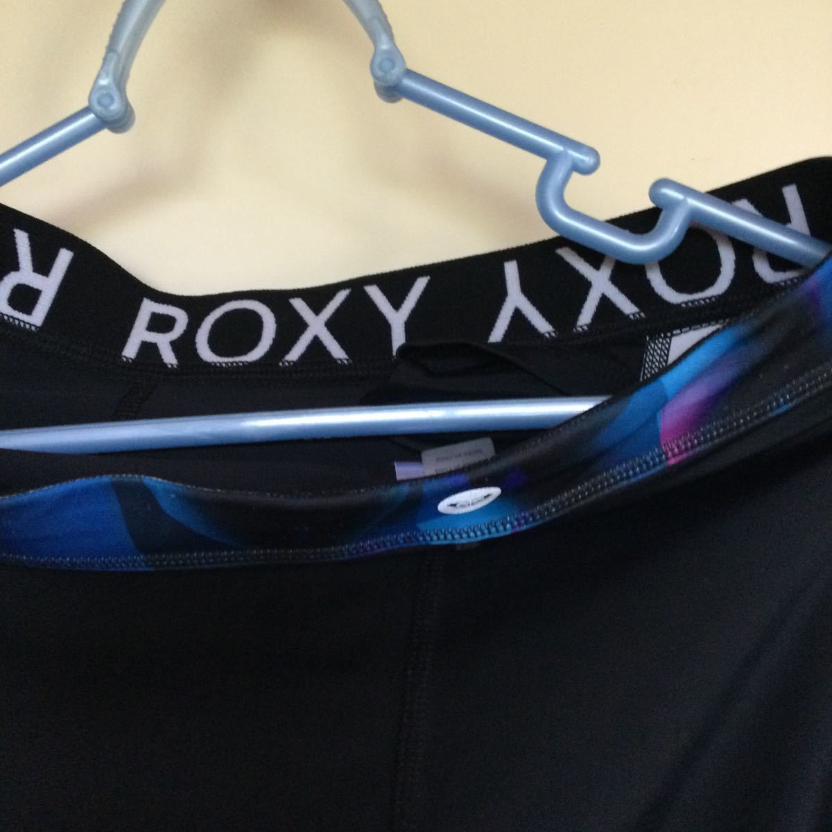  Roxy / Roxy ALL AROUND PANT water land both for speed .UV cut print leggings / lady's size L