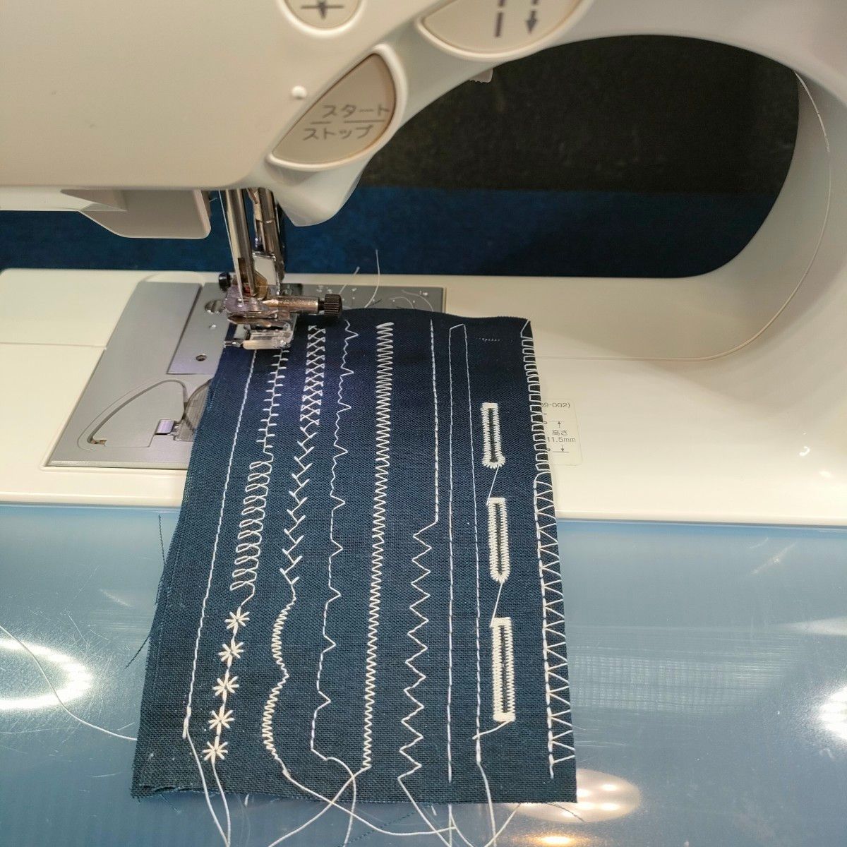 ブラザー 刺しゅう機付きコンピュータミシン イノヴィスSN100