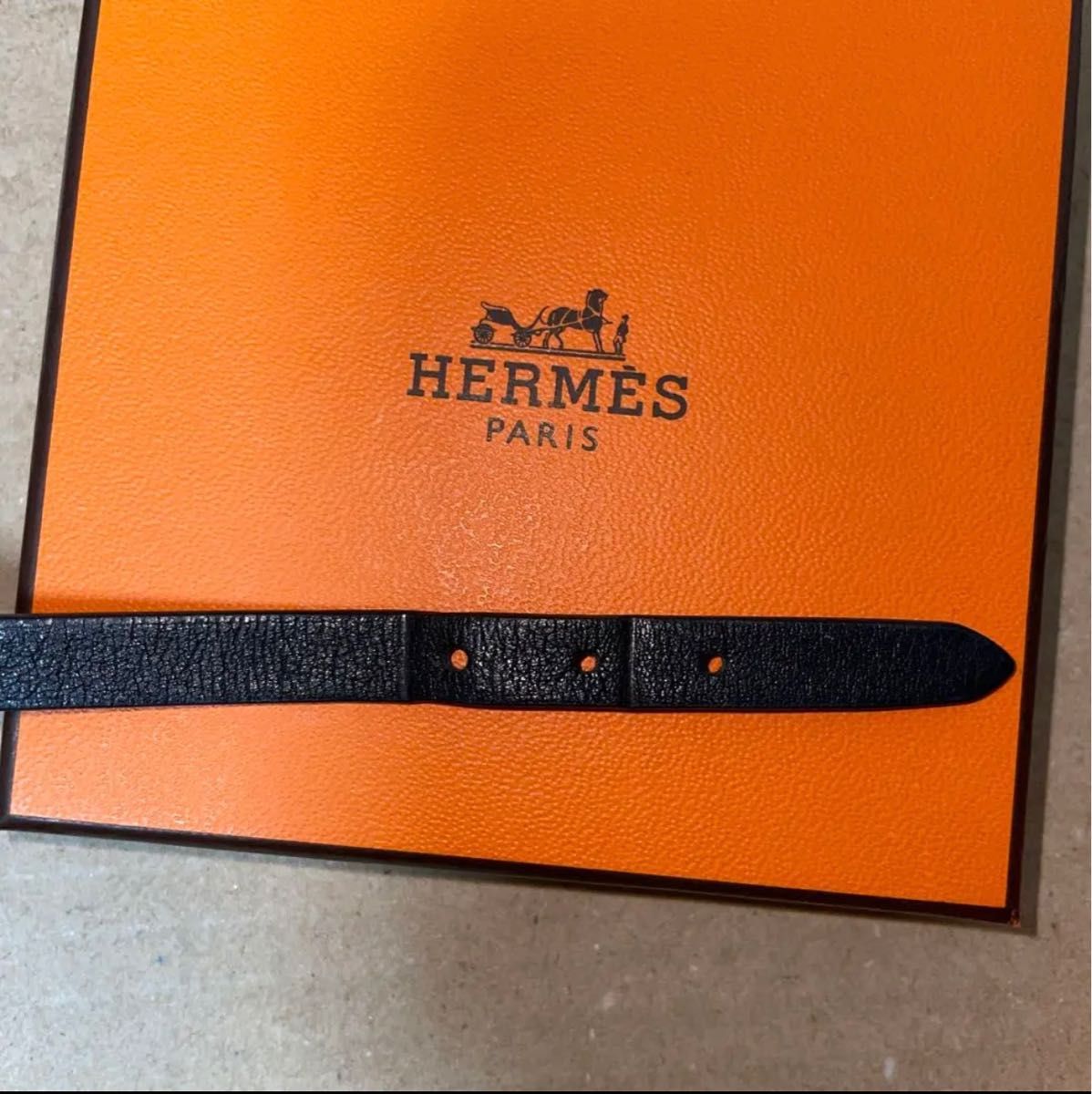 HERMES エルメス レザーブレスレット 《ビーアピ》 ドゥブルトゥール