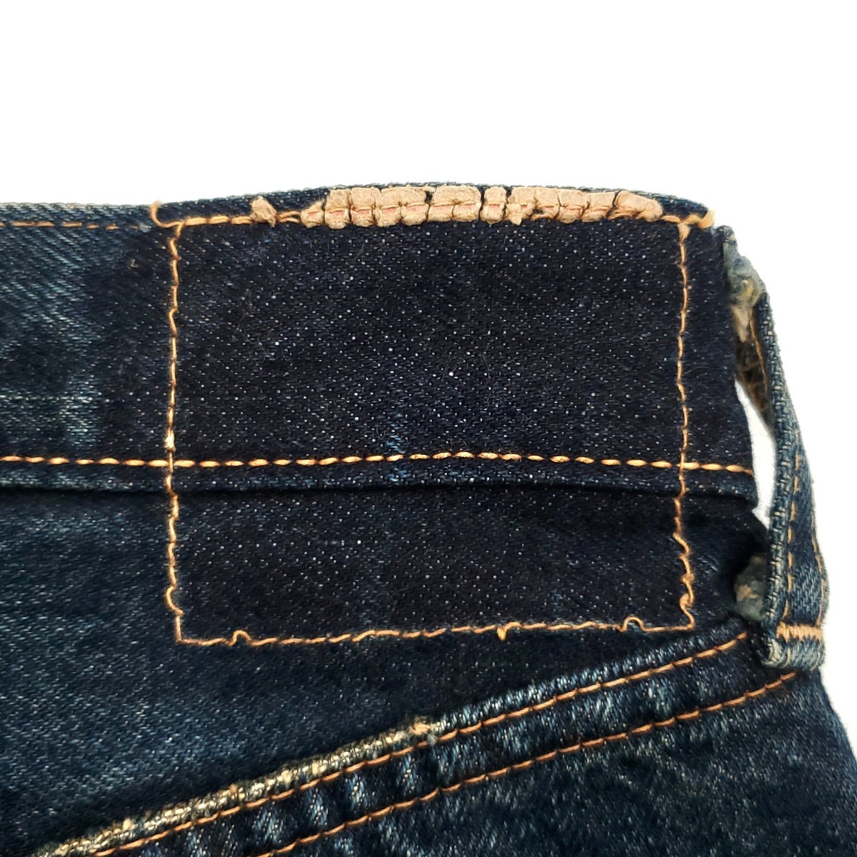 濃紺サンプル級◆Levi's 55501◆W31日本製ビンテージ復刻ジーンズBIGEリーバイス赤耳ビッグEメンズデニム501XXレプリカLVCユーズド加工 625