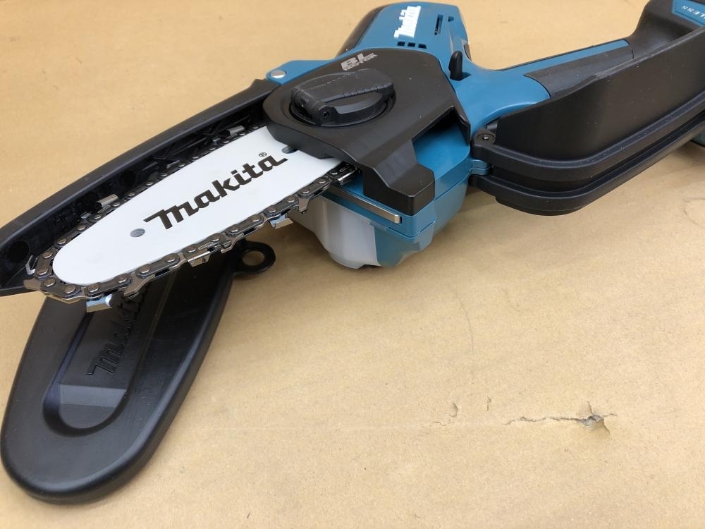 010■未使用品・即決価格■マキタ makita 100mm充電式ハンディソー MUC101DRG　バッテリー1点　充電器1点　付属_画像4