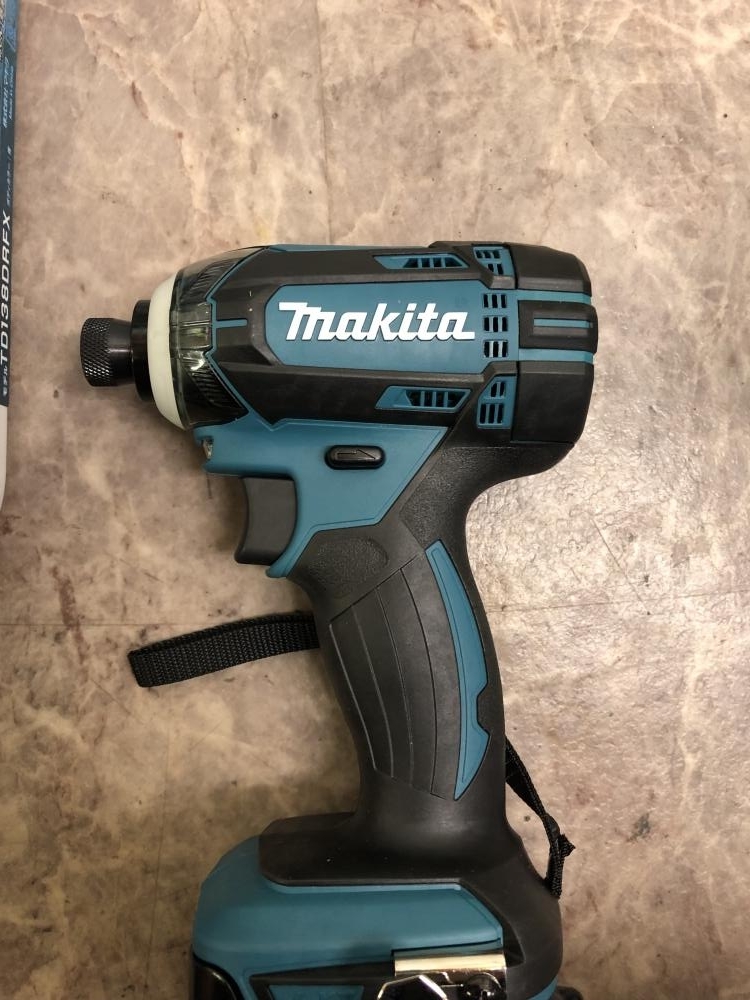 004☆未使用品・即決価格☆makita マキタ 14.4V充電式インパクト