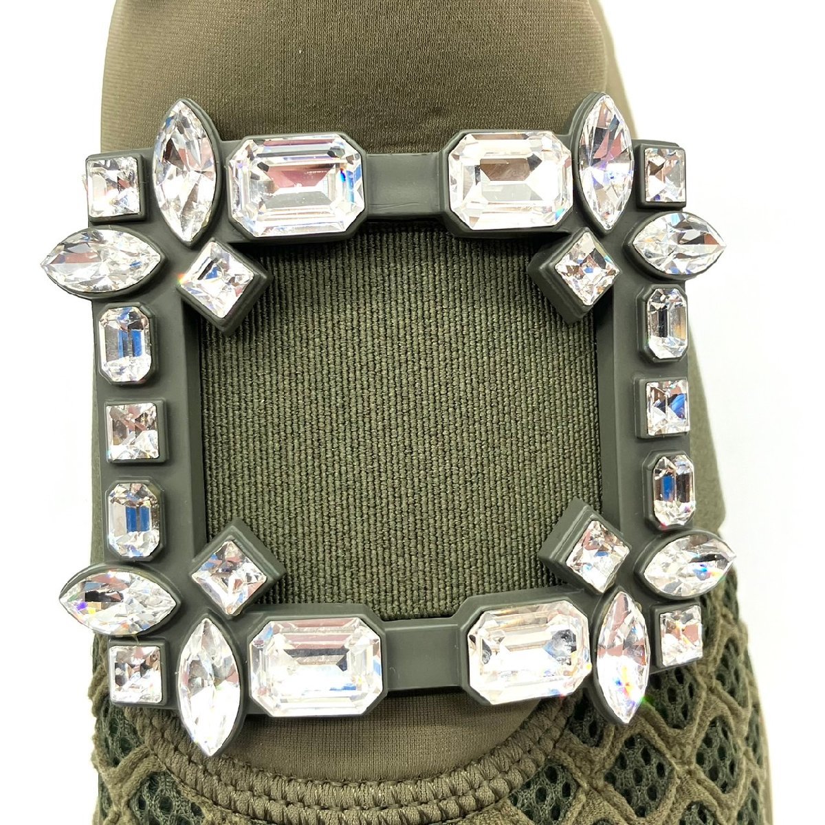 ROGER VIVIER ロジェヴィヴィエ ビジュー ストラトバックルスニーカー