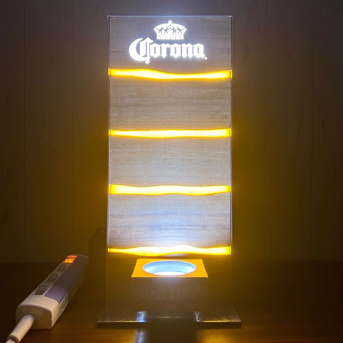 新品未使用　コロナビール　LED ボトル ディスプレイ　corona beer 看板　ネオンサイン　ネオン看板　ライト　電飾看板