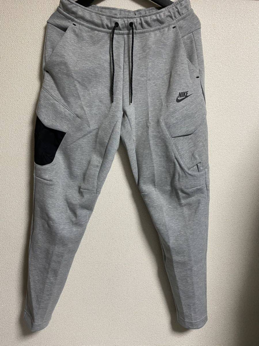 新品 日本未発売 海外正規品 NIKE TECH FLEECE CARGO PANT Sサイズ