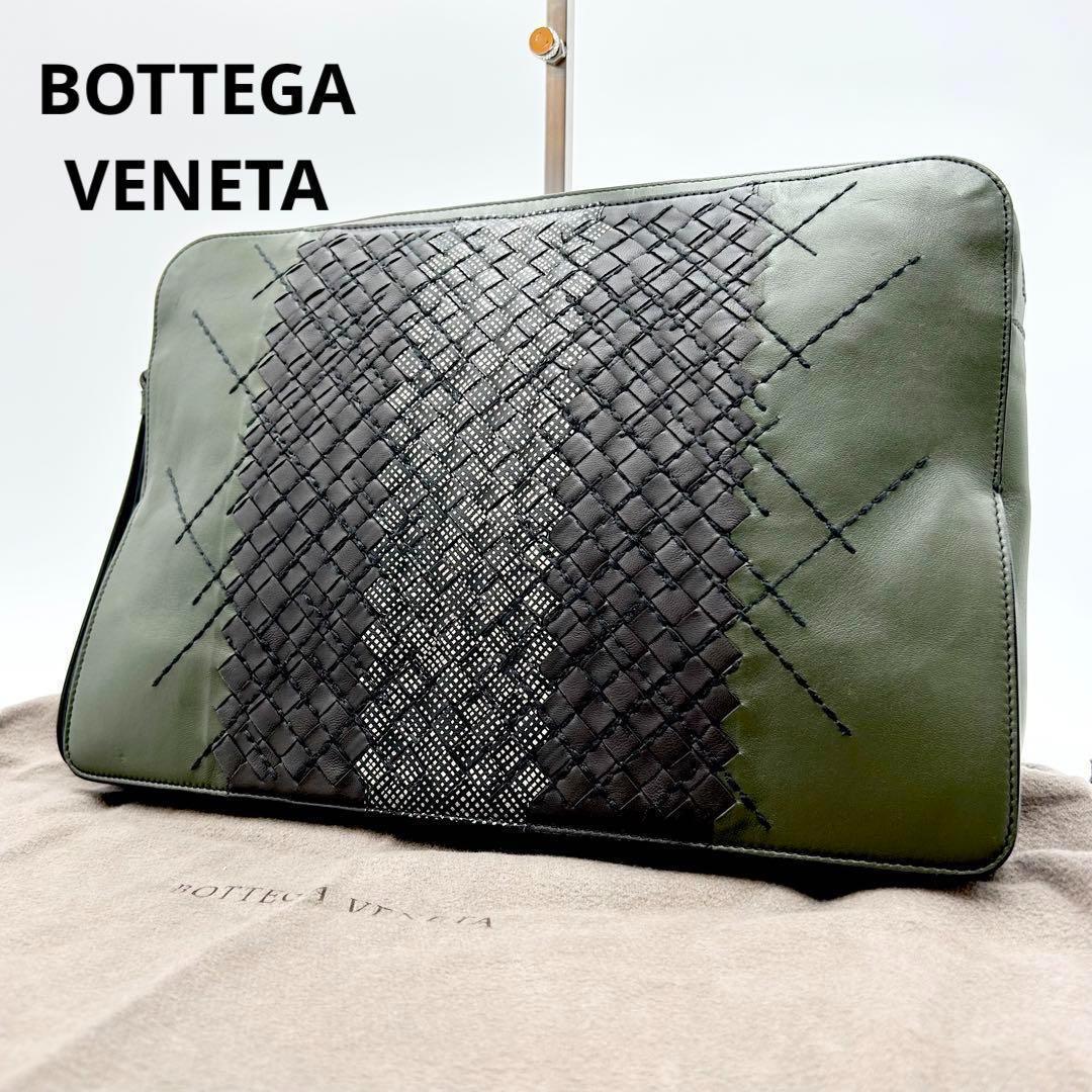 BOTTEGA VENETA ボッテガ ヴェネタ クラッチバッグ カーキ レザー