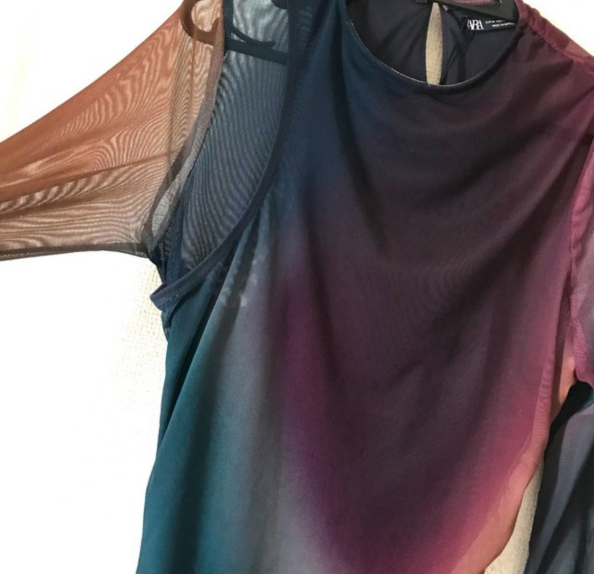 新品 未使用 タグ付き ZARA ザラ タイト ミニ チュール 新品 未使用 タグ付き ZARA ザラ タイト ミニ チュール