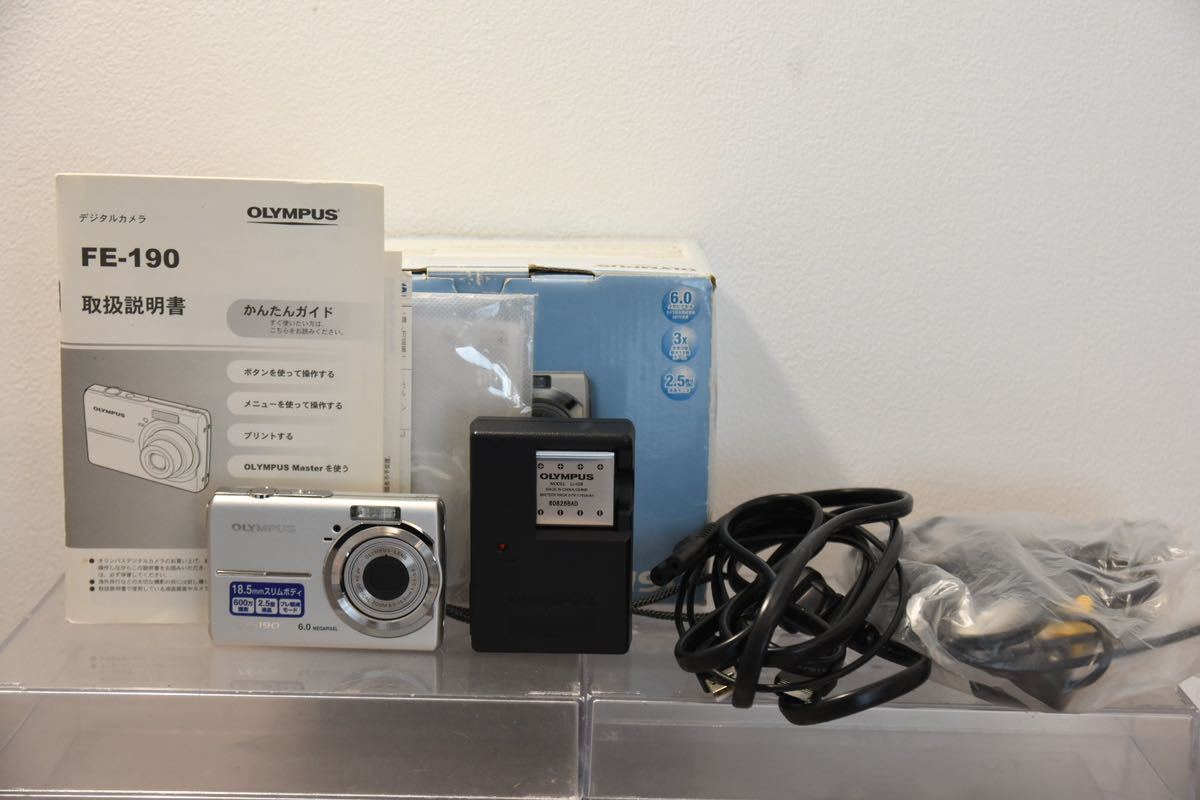 入荷中 コンパクトデジタルカメラ OLYMPUS Y52 FE-190 オリンパス