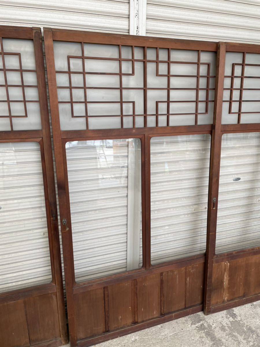 23D05-43: pickup * close distribution limit old Japanese-style house. .. attaching sliding door 4 sheets set glass antique fittings sliding door door door door window entranceway store furniture Cafe furniture old furniture 