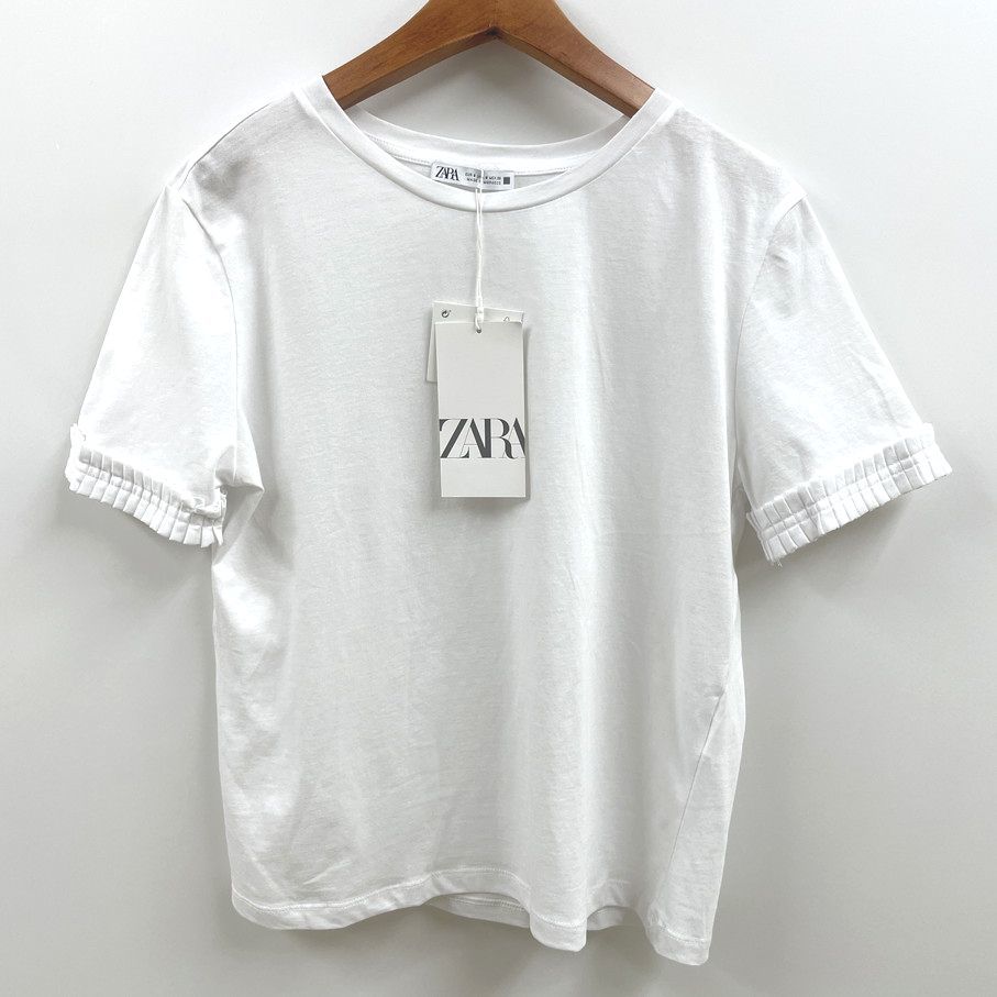 2セット 未使用品 /S/ ZARA ワインニットホルタードレス ホワイト 半袖Tシャツ レディース タグ カジュアルトップスフェミニンガーリーザラ