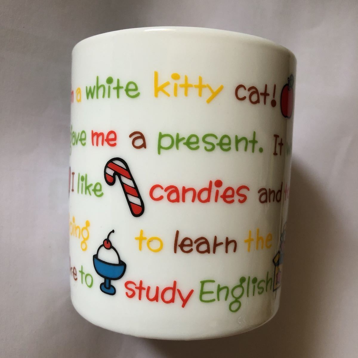  ultra rare goods Sanrio 50 anniversary commemoration 2010 year made Hello Kitty retro pattern ceramics mug 