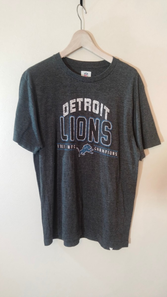 NFL デトロイト・ライオンズTシャツ US Lサイズ アメフト 半袖Tシャツ XLサイズ Detroit Lions_画像1