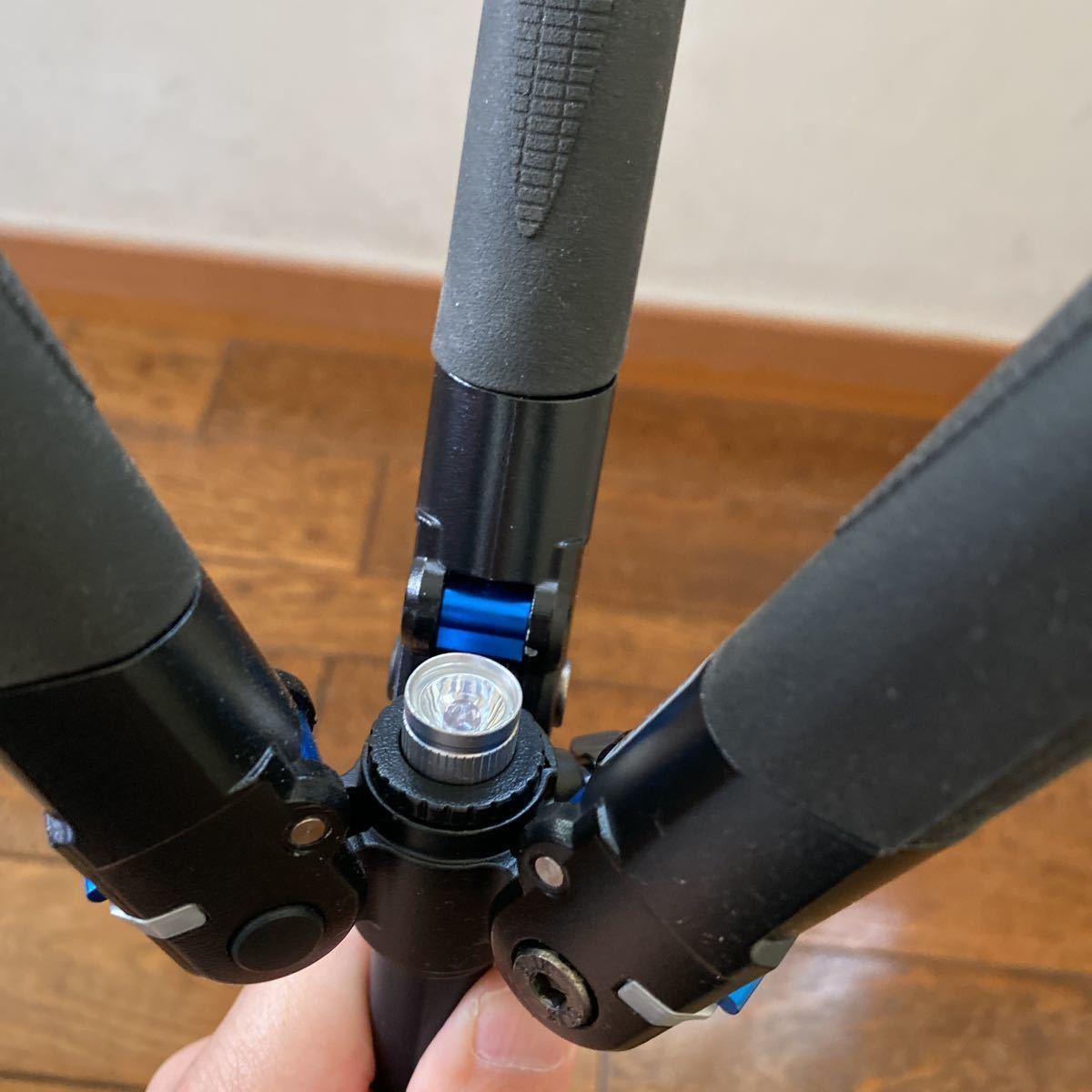 SLIK AIRY CARBON 645 LED / SBH-180DS エアリーカーボン三脚 SLIK AIRY CARBON 645 LED / SBH-180DS エアリーカーボン三脚