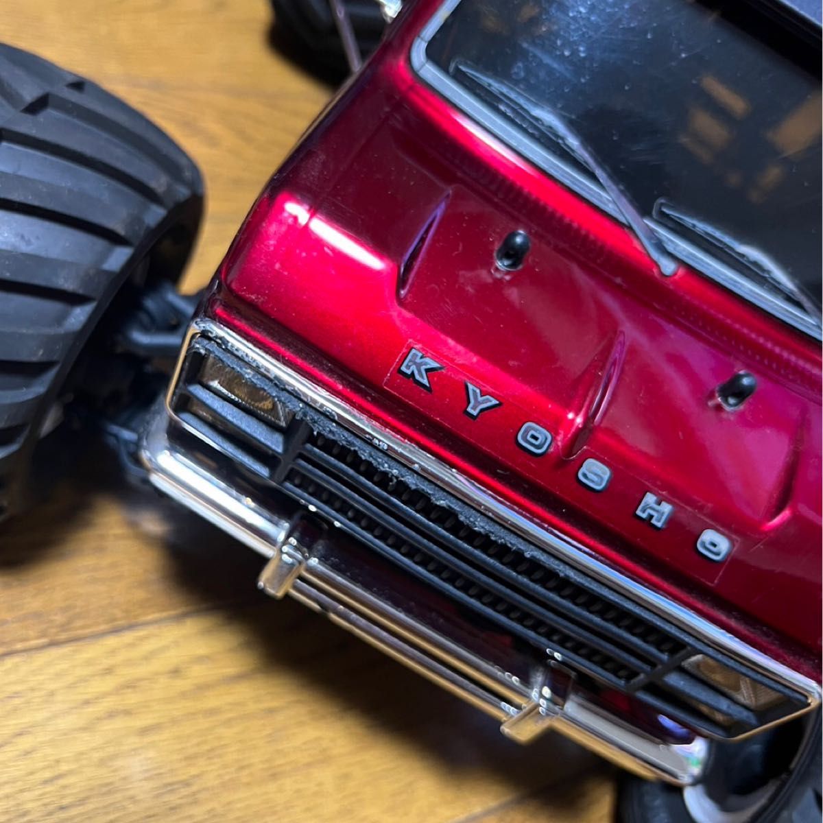 京商 マッドバンVE 4WD レディセット (バッテリー2本付き) 充電 京商 マッドバンVE 4WD レディセット (バッテリー2本付き) 充電