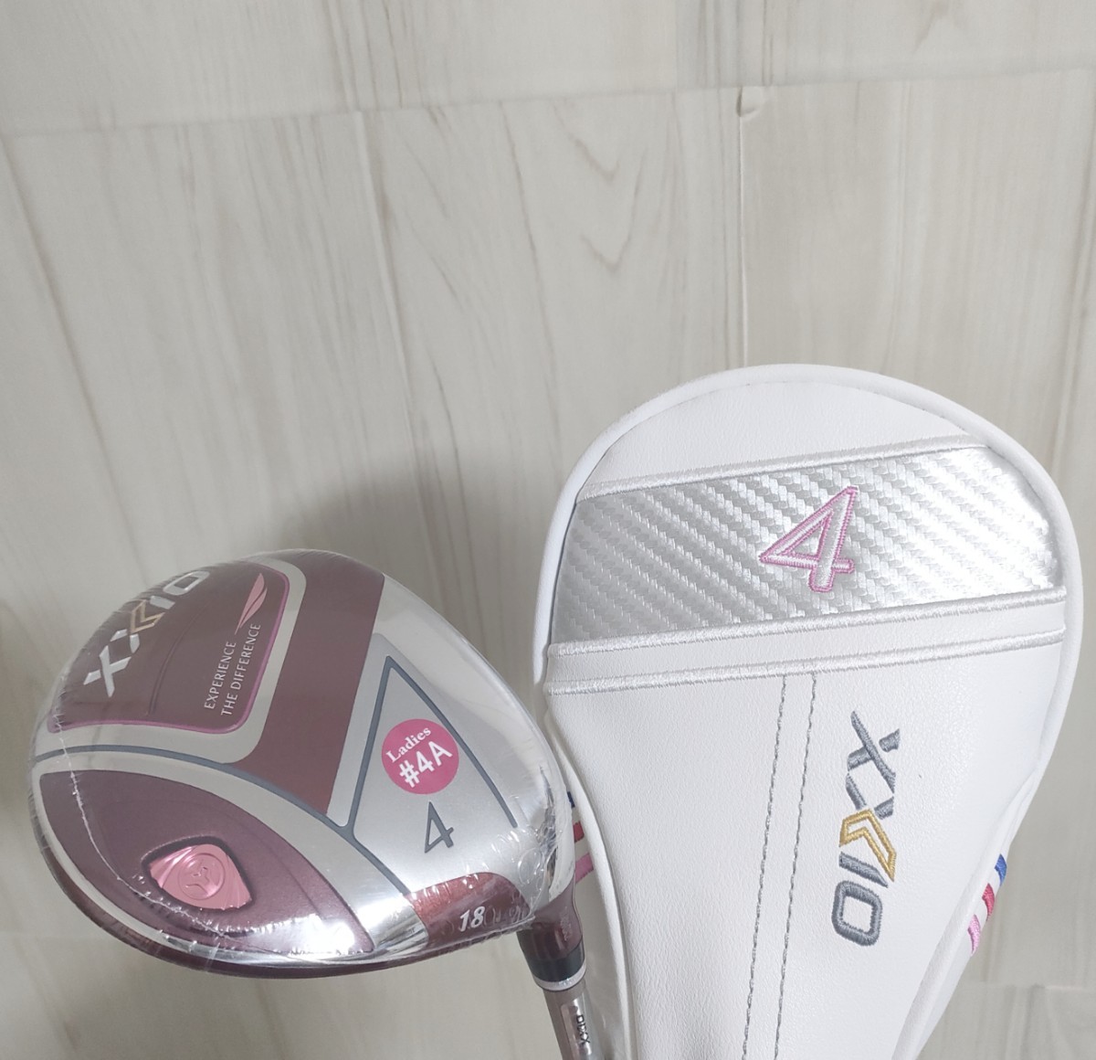 レディース】未使用 ゼクシオ XXIO11 4W 純正カーボンA カバー付属