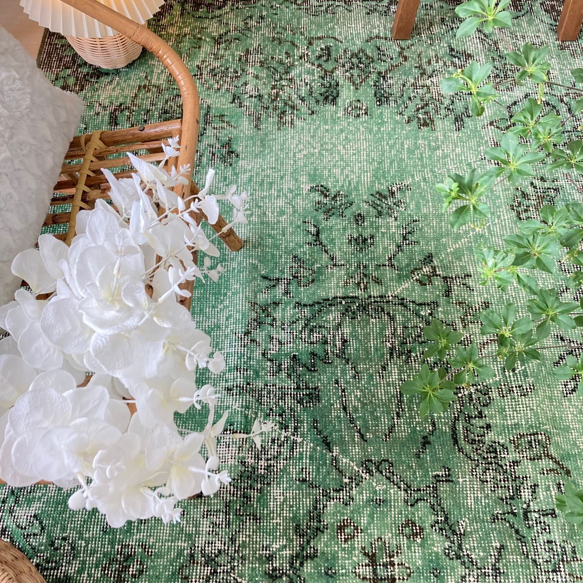 大きめ グリーン オーバーダイ 花と果実 メダリオン トルコ
