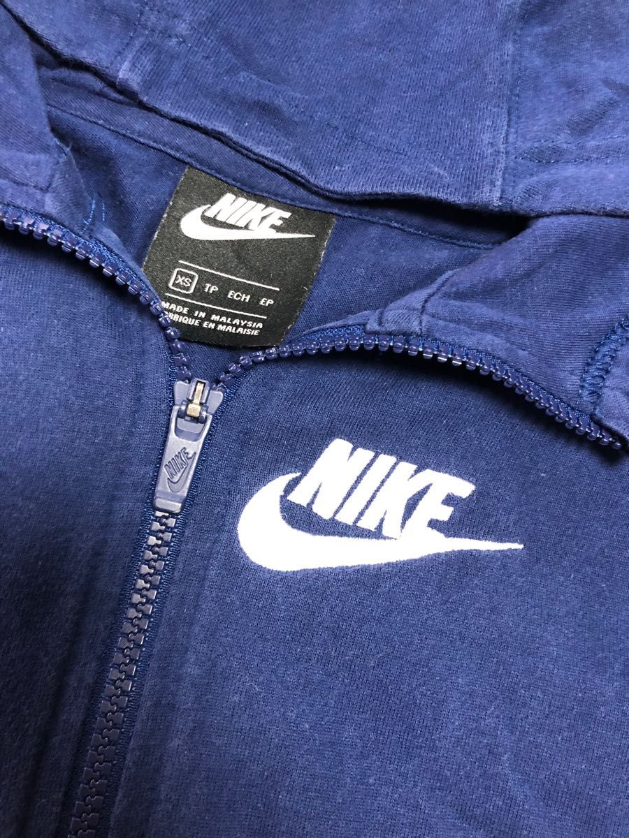 NIKE  シャカシャカウェア　　130センチxs