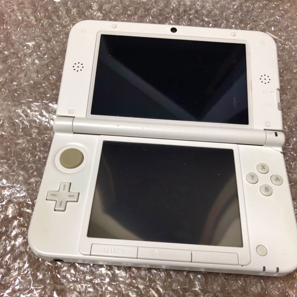 ニンテンドー3DS LL ホワイト 本体 充電器 タッチペン SDカード