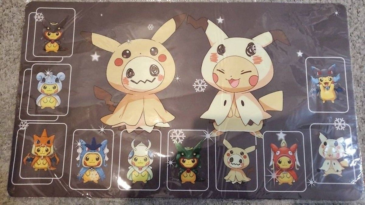 ポンチョピカチュウ&ポンチョミミッキュ ポケモンプレイマット ポンチョピカチュウ&ポンチョミミッキュ ポケモンプレイマット