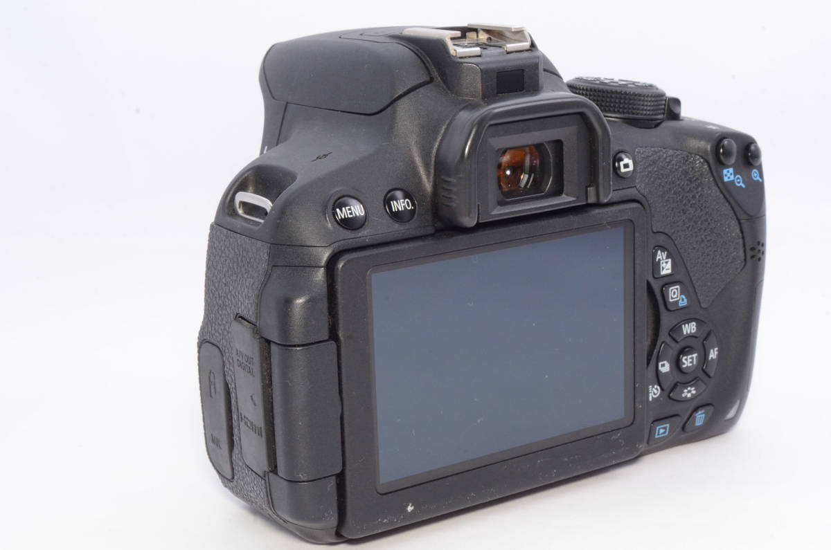 美品☆Canon キャノン EOS Kiss X7i ボディ デジタル一眼レフカメラ