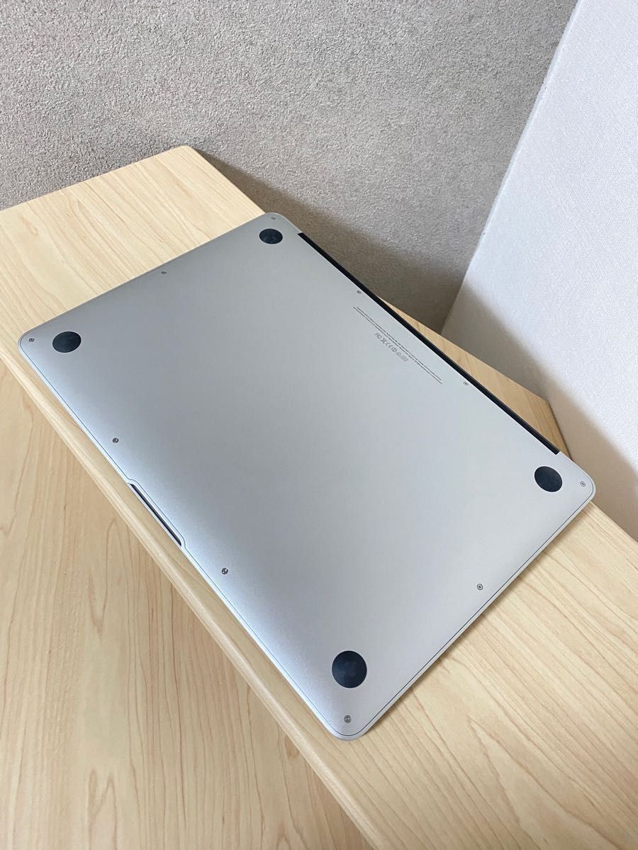 美品 Apple MacBook Air 13インチ/Adobe/Windows11/Office 美品 Apple MacBook Air 13インチ/Adobe/Windows11/Office