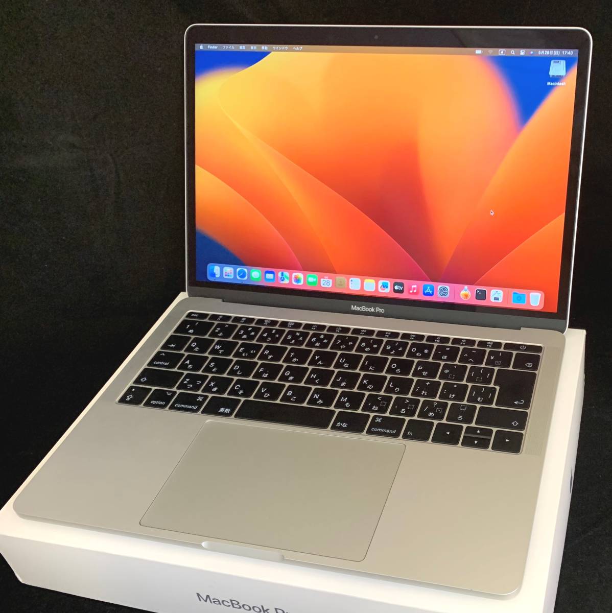 ☆【・美品】 Apple Macbook Pro 13インチ Corei5 2.3Ghz 8GB 256GB 充