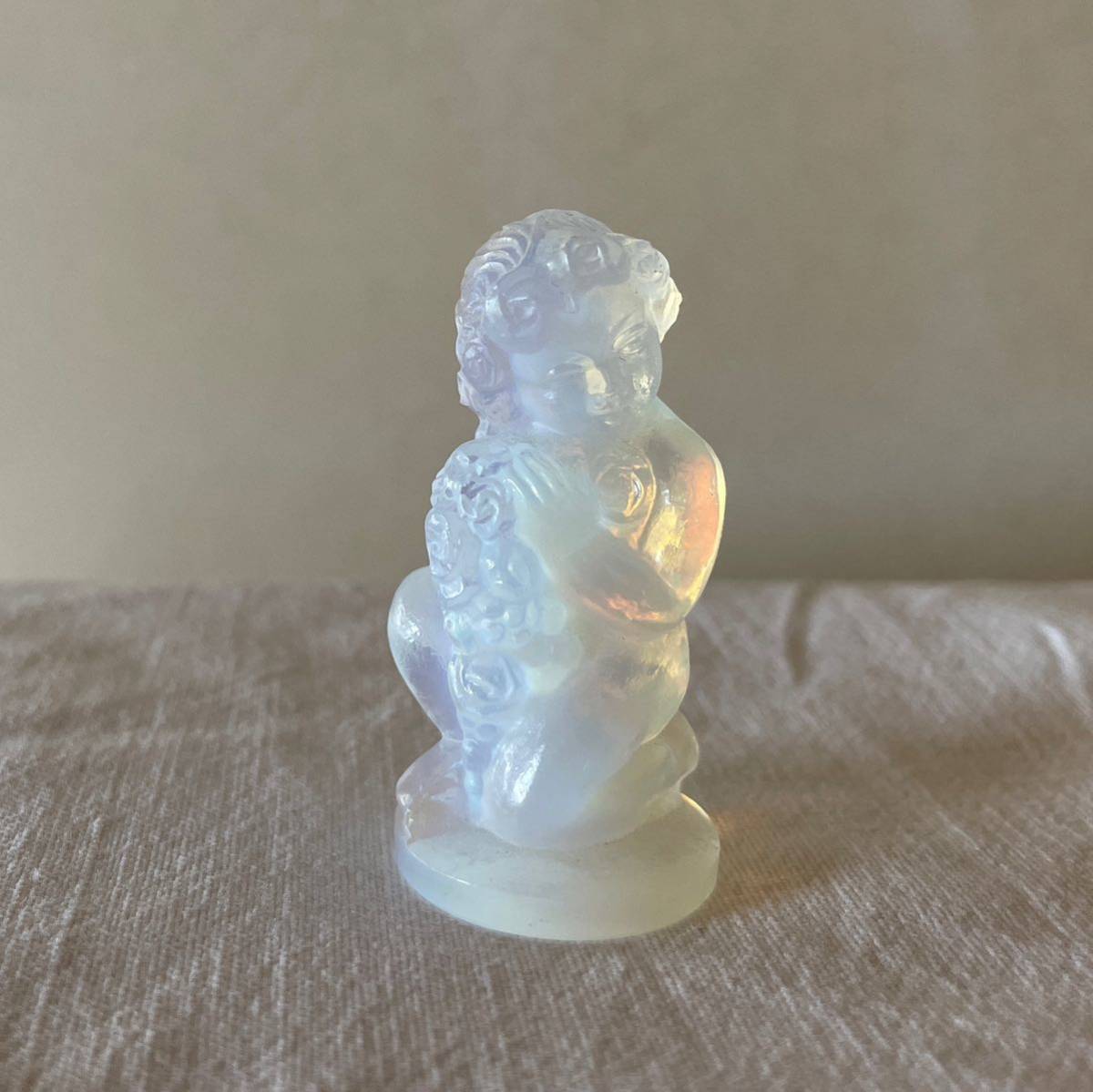 サビノ オパールセントガラス 天使 フィギュリン 置物 ヴィンテージ フランス Vintage Sabino France opalescent glass angel figurine