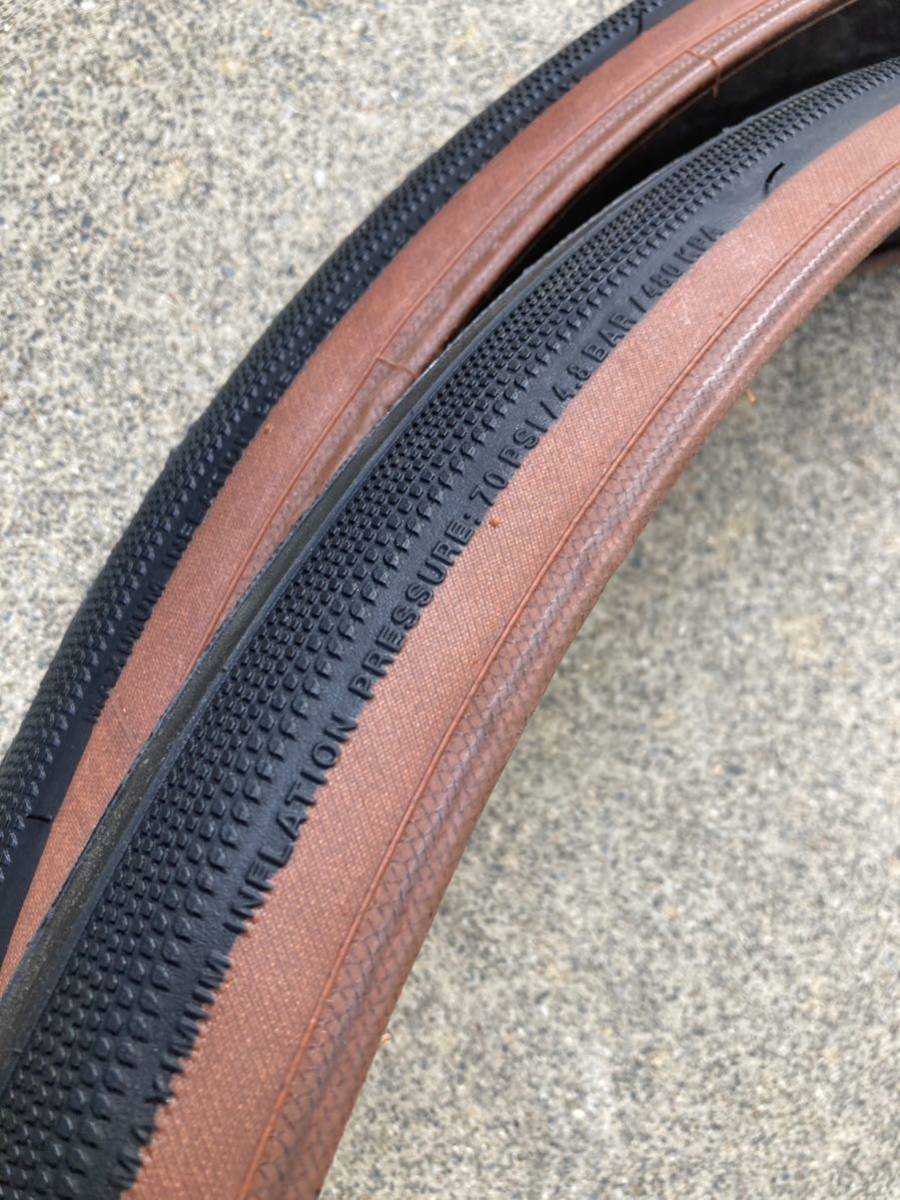 新品未使用 Bontrager R3 Hard-Case Lite TLRロードタイヤ 700 新品未使用 Bontrager R3 Hard-Case Lite TLRロードタイヤ 700