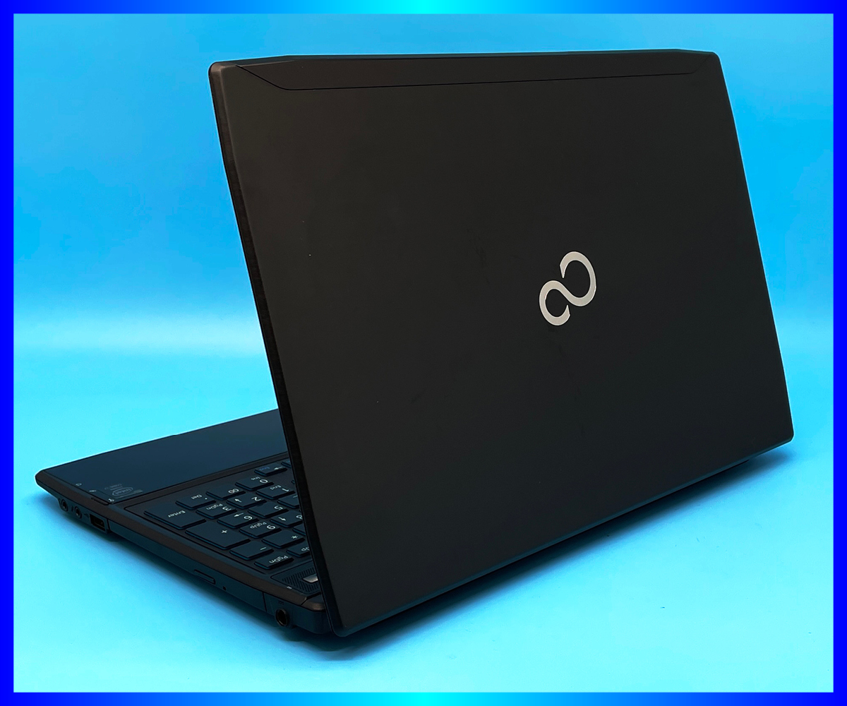 富士通 タッチパネル 大容量メモリー16GB搭載 Windows11 Core i7