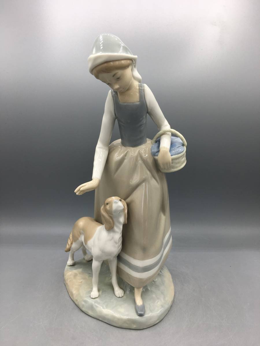 希少 リヤドロ ナオ 犬 少女 高さ28cm 置物 フィギュリン 陶器 陶器人形 レア