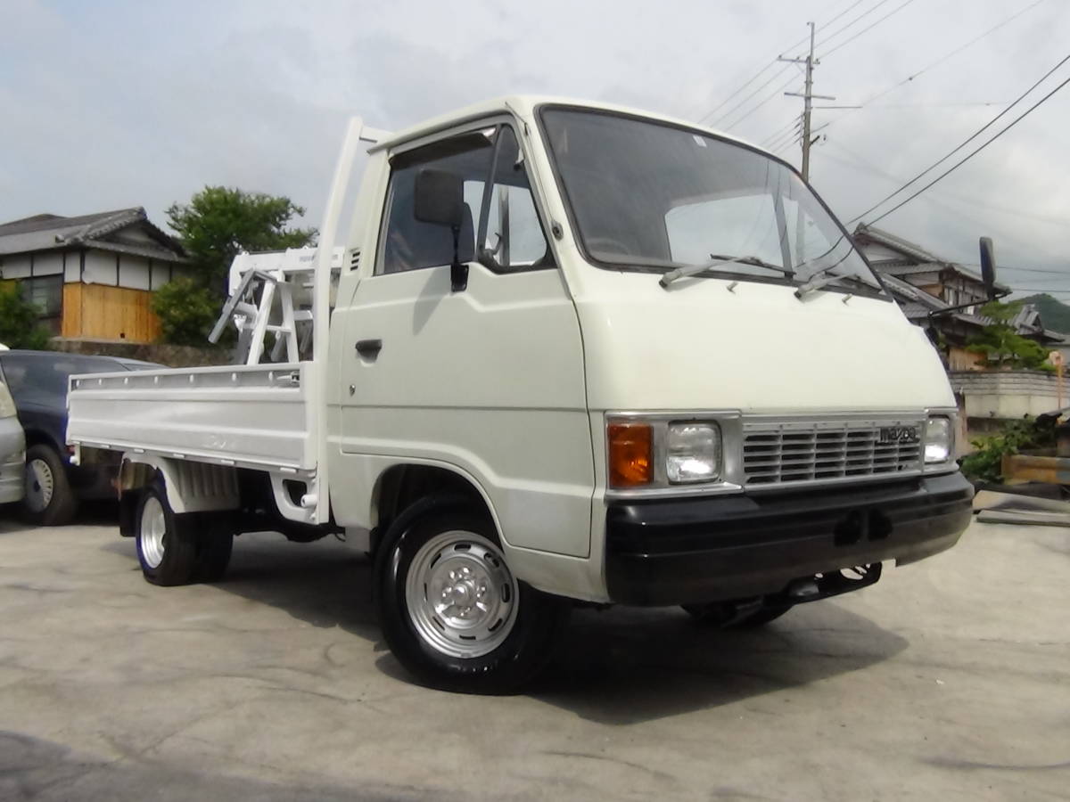 奇跡の低走行1万㌔!美車!昭和レトロ!ボンゴトラック!コラムシフト+