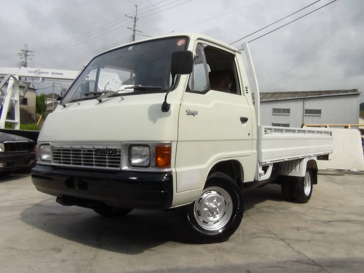 奇跡の低走行1万㌔!美車!昭和レトロ!ボンゴトラック!コラムシフト+