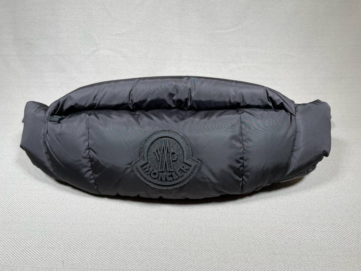 元の価格の販売 新品 本物 モンクレール MONCLER ベルトバッグ LEGERE