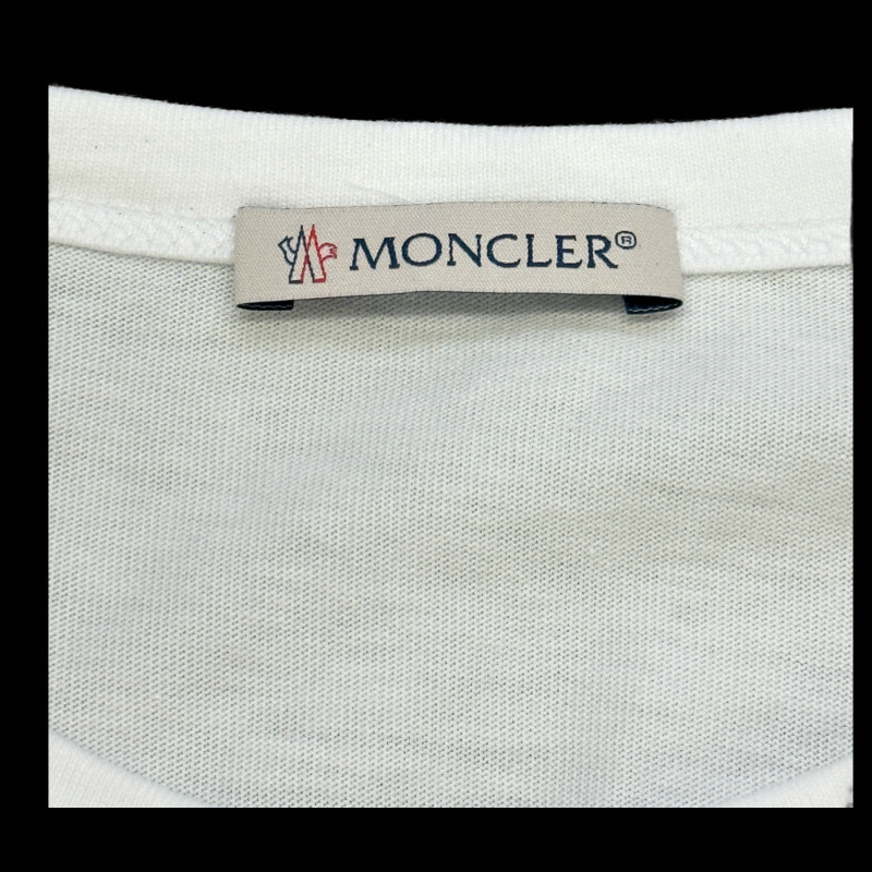 モンクレール MONCLER 20ss MAGLIA F10918C73710 8390T アイコンパッチ付き レターリングロゴ クルーネック 半袖 白Tシャツ_画像5