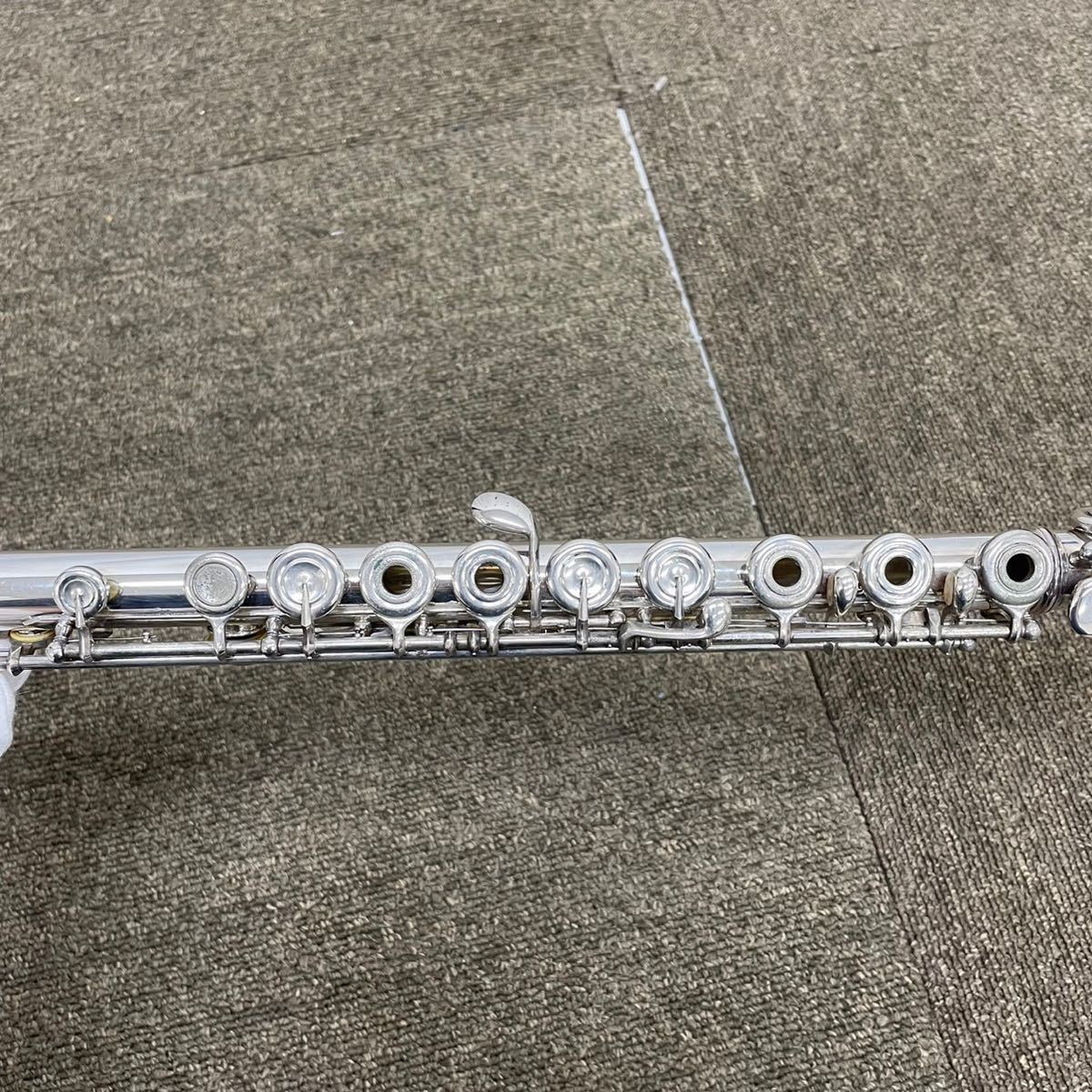 ☆【売り切り】YAMAHA ヤマハフルート管楽器 YFL581 SILVER シルバー