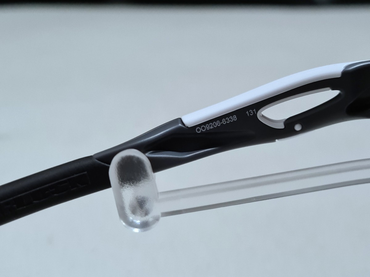 新品 調光レンズ付き OAKLEY RADARLOCK PATH VENTED オークリー 新品 調光レンズ付き OAKLEY RADARLOCK PATH VENTED オークリー