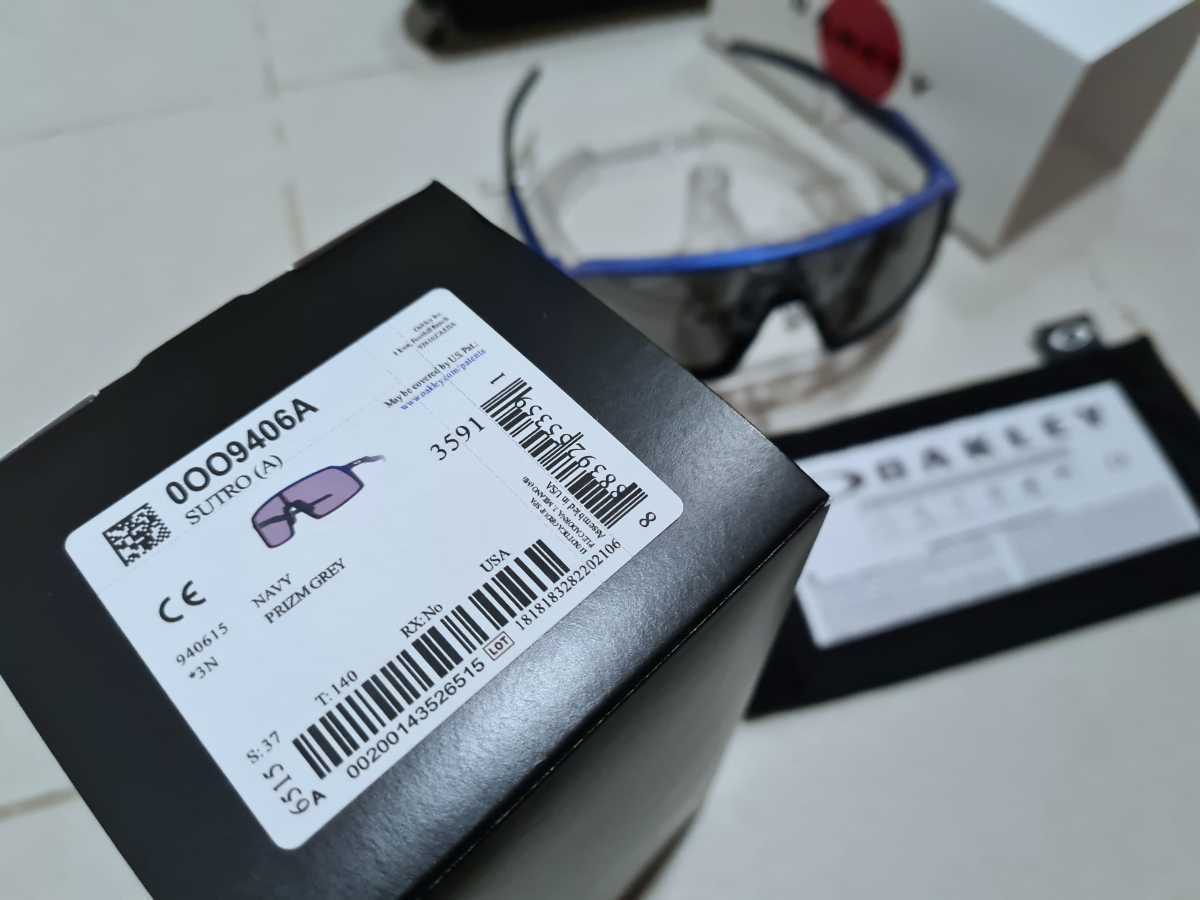 正規品 新品 偏光レンズ付き OAKLEY SUTRO オークリー スートロ ASIA
