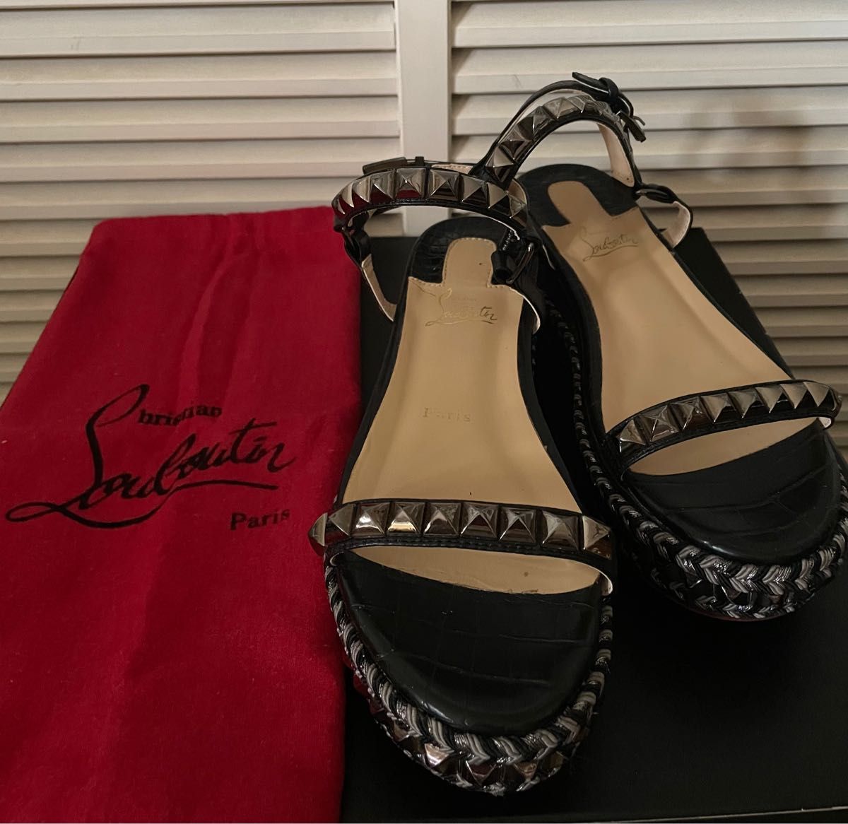 クリスチャンルブタン◇ChristianLouboutin◇カタクロウサンダル◇黒