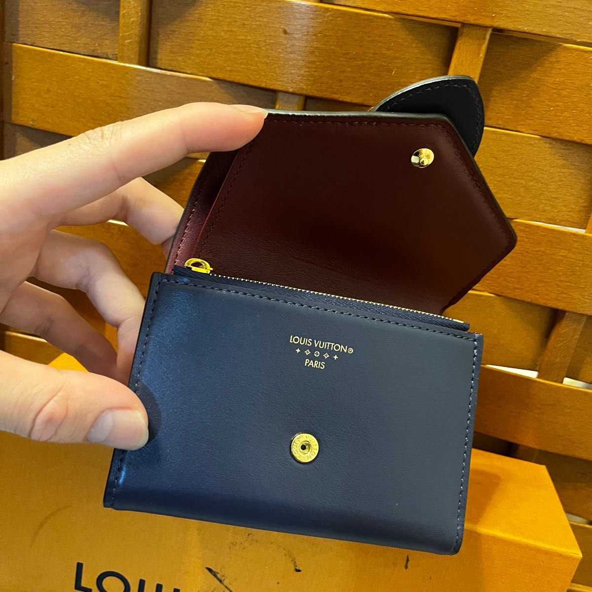 ルイヴィトン ロックミー 財布 ポンヌフ | www.mclegal.info