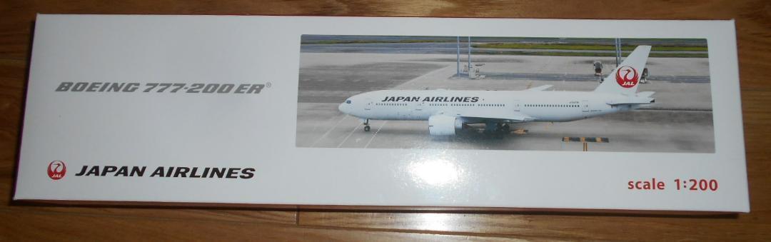 JALUX　1/200　日本航空　B777-200　JA711J　BJQ2001