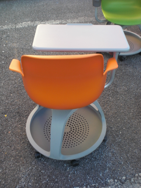 スチールケース Steelcase ミーティングテーブル サイドテーブル スチールケース Steelcase ミーティングテーブル サイドテーブル