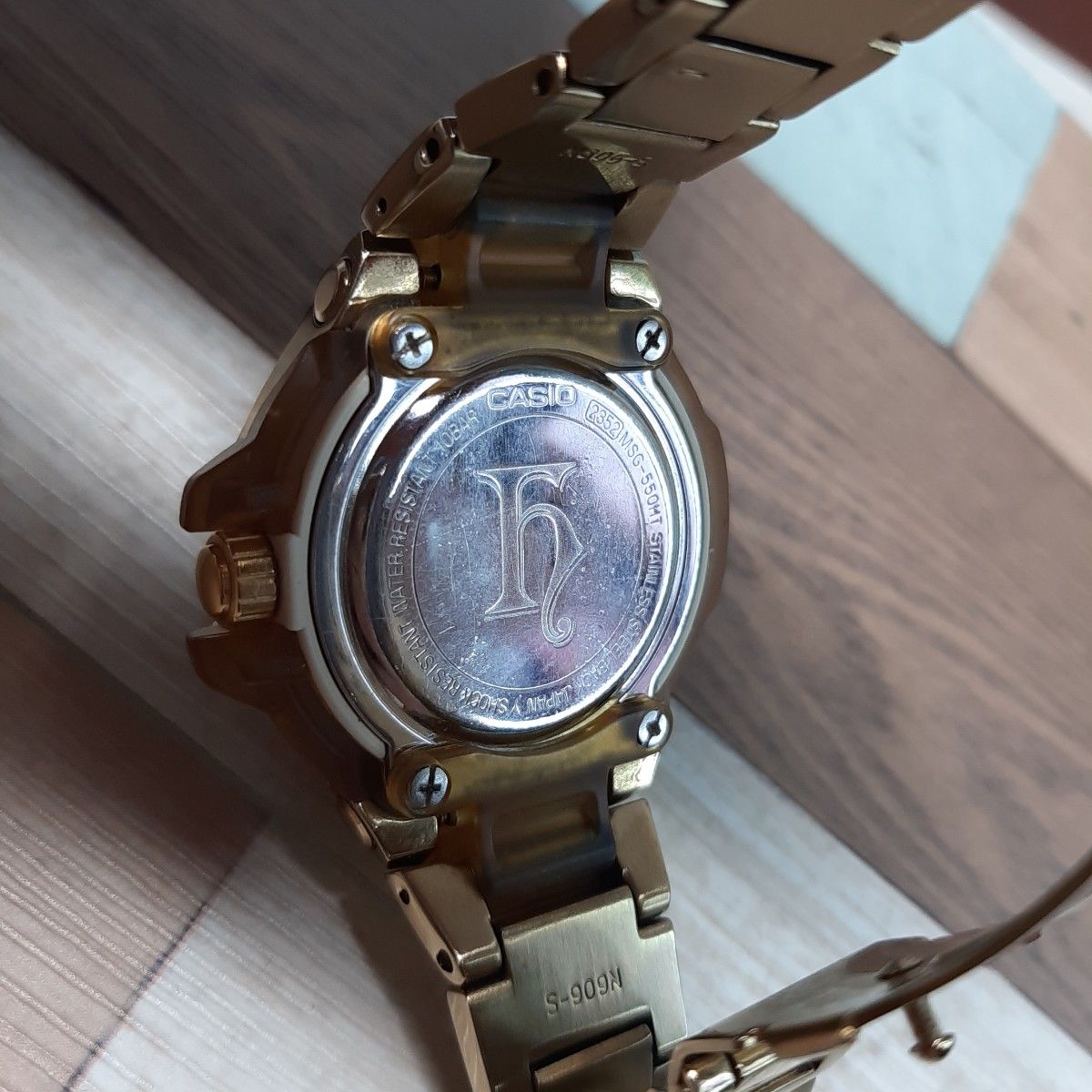 レアモデル 】Baby-G 腕時計 G-ms hitomiモデル ゴールド CASIO レアモデル 】Baby-G 腕時計 G-ms hitomiモデル ゴールド CASIO