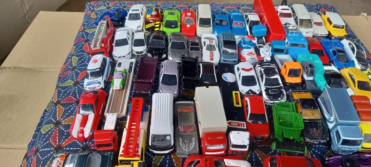 トミカ ミニカー 働く車等 詰め合わせ ジャンク品 色々(乗用車)|売買