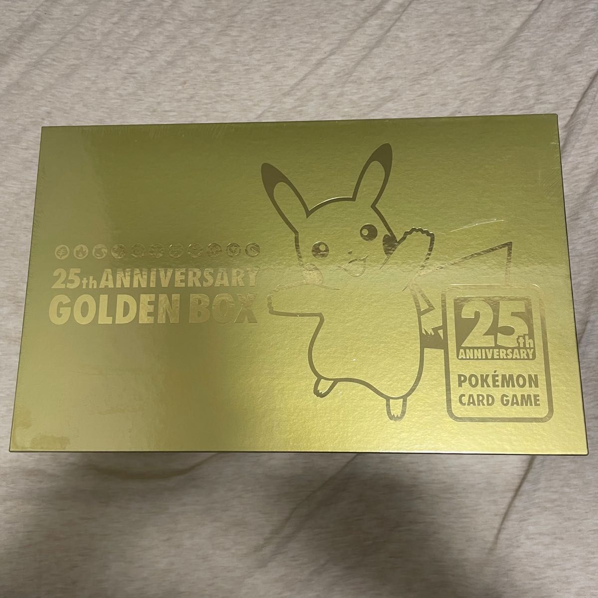 ポケモンカードゲーム 25th アニバーサリー ゴールデン ボックス