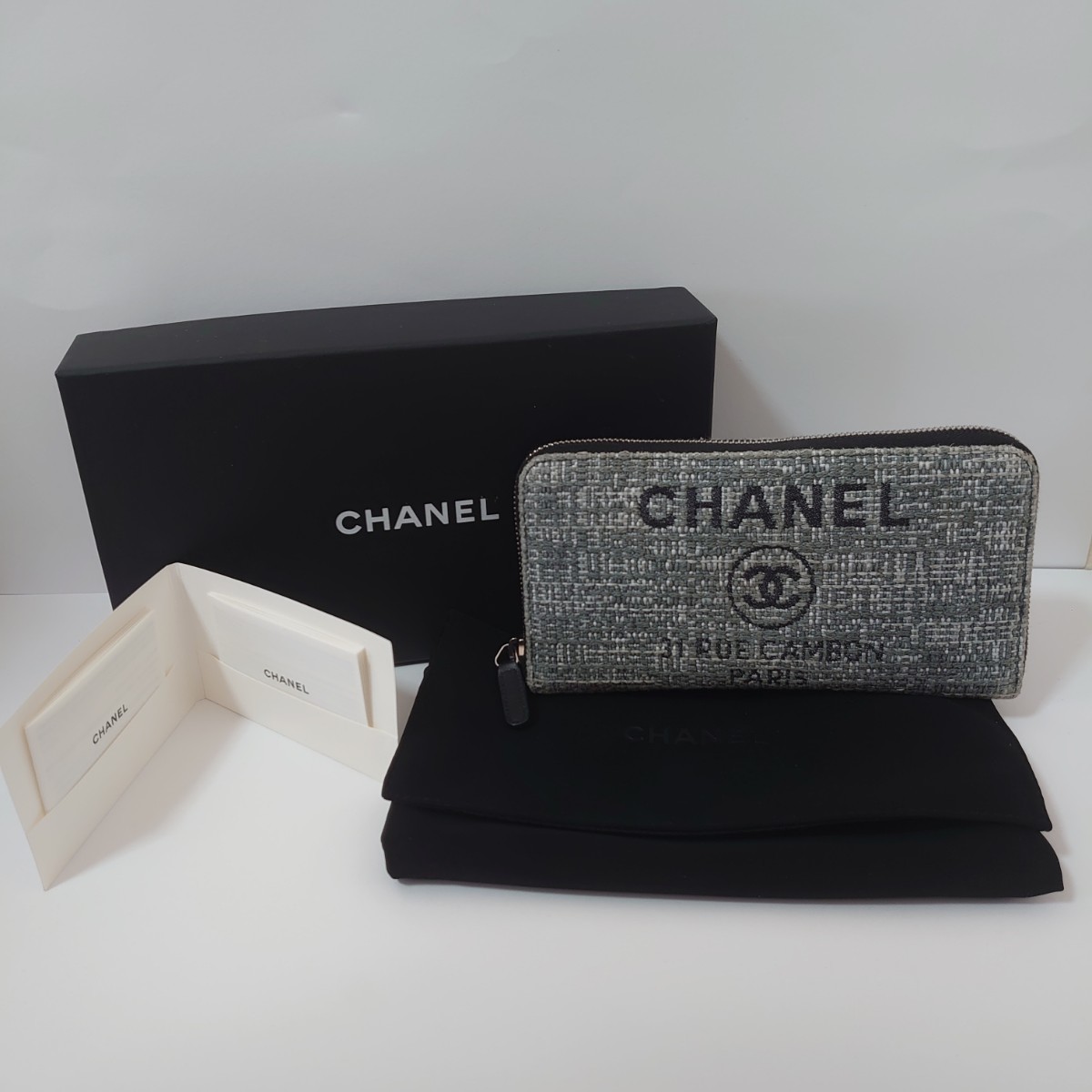 美品】シャネル CHANEL ドーヴィル ラウンドファスナー ジッピー