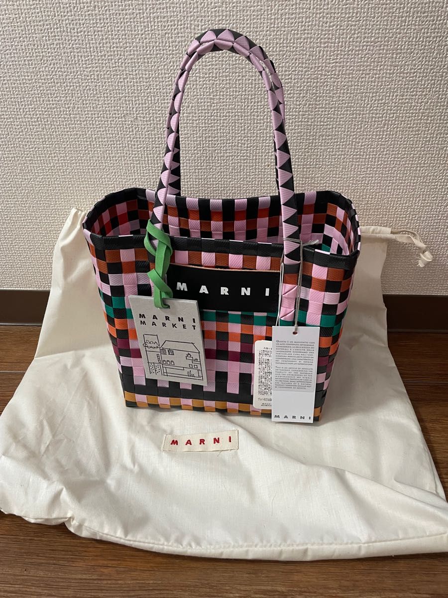 MARNI フラワーカフェ　ミニバスケット　マルニマーケット ピンクミックス　完売品