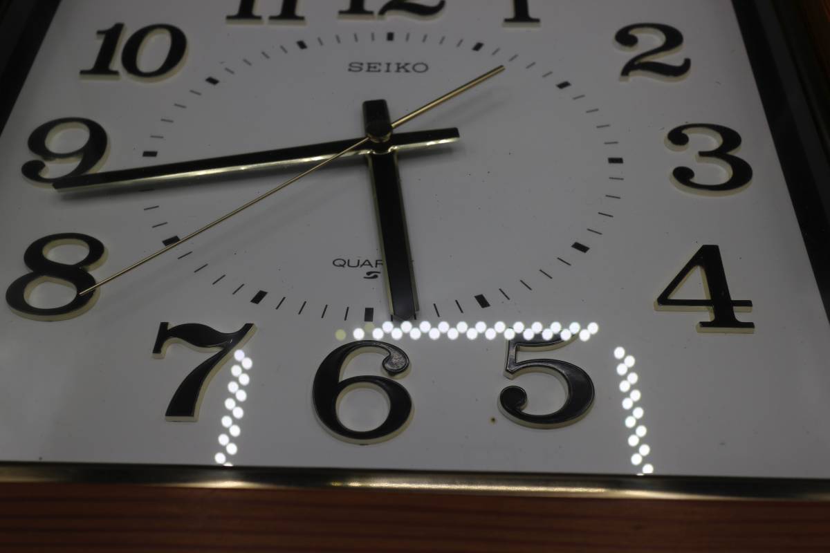 SEIKO/セイコー　レトロな木枠の時計　アンティーク　動作確認済_画像8