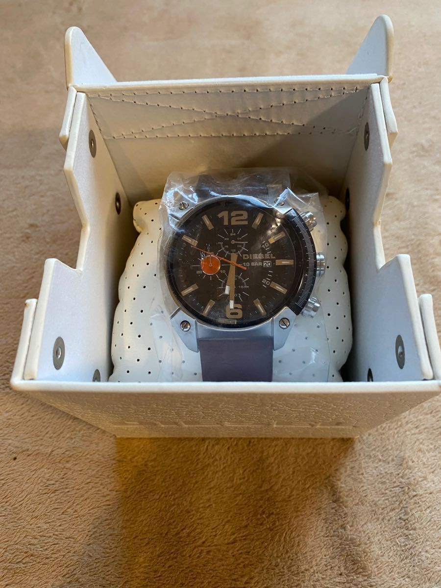 DIESEL ディーゼル　腕時計　DZ 4204 付属品完備　値下げ不可