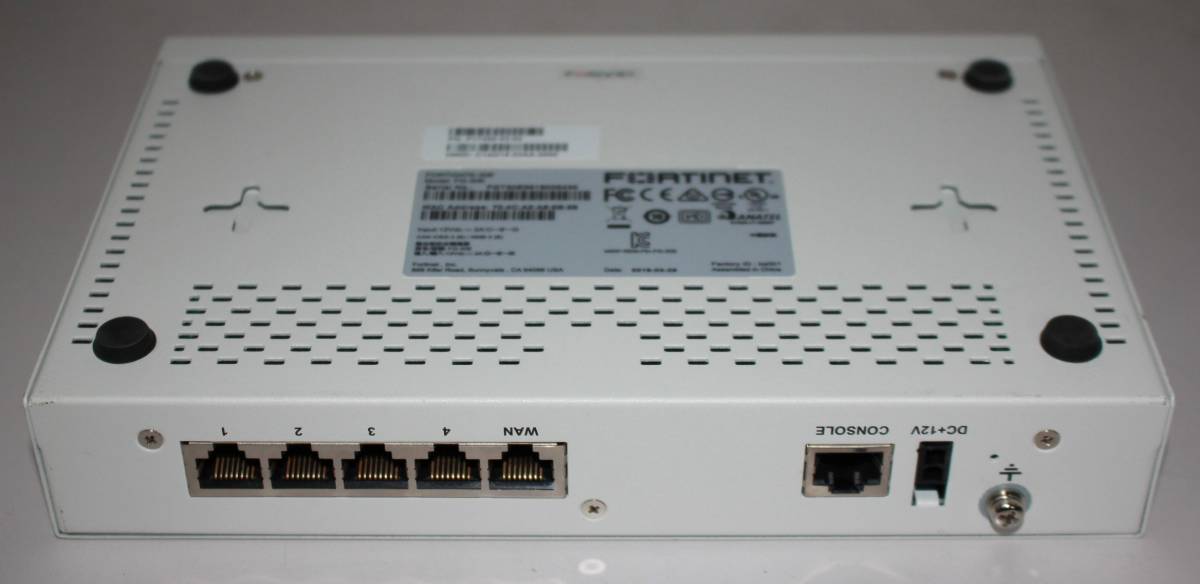 【FG-30E】Fortinet FortiGate-30E UTM ライセンス 23年08月25日【通電OK】【初期化済】【ACアダプター付き】_画像5