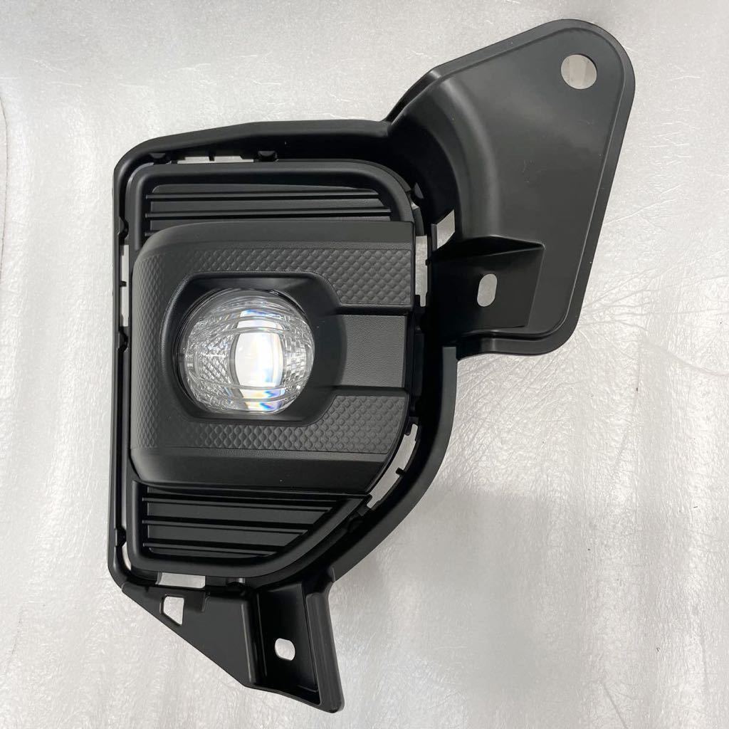 新品 新型7型 200系 ハイエース ダークプライムⅡ 純正LED 新品 新型7型 200系 ハイエース ダークプライムⅡ 純正LED